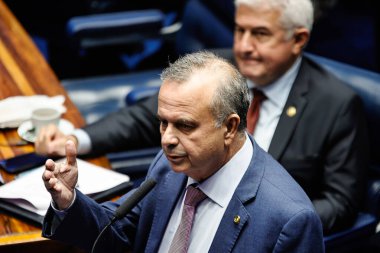 Brasilia (DF), 05 / 15 / 2024 - SENATE / FEDERAL / SESSAOP / DF Senatör Rogerio Marinho (PL-RN), Brasilia Federal Senatosu Genel Kurulunda düzenlenen Düzenli Müzakere oturumunda, Cumhurbaşkanı, Senatör Rodrigo Pacheco (PSD-MG))