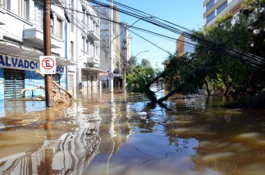 Porto Alegre (SC), Brezilya 05 / 16 / 2024 Tarihsel Merkezi ve Porto Alegre kentindeki 4. Bölge 'de bu Perşembe günü meydana gelen sel felaketlerinin kaydı (15)).