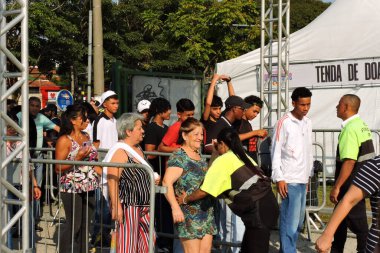 SAO PAULO (SP), 19 / 05 / 2024-SHOW / VIRADA / CULTURAL - Latin şarkıcı, bu Pazar öğleden sonra, Sao Paulo 'nun güney bölgesindeki Arena Capela do Socorro' da küçük bir dinleyici kitlesi için Virada Cultural 'da bir performans sergiledi. (Fotoğraf: Leandro Chemalle