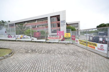 NATAL (RN), Brezilya 05 / 24 / 2024 - UFRN çalışanları, çalışanların bu Perşembe günü Natal kentindeki Metropole Digital (IMD) enstitüsünde çalışmaya başlamasını engelledi, 24. 