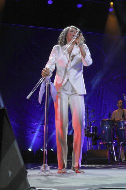 Rio de Janeiro (RJ), 05 / 25 / 2024 Şarkıcı Simone, Biscoito Fino tarafından yayınlanacak olan canlı bir albüm için şovu kaydediyor.