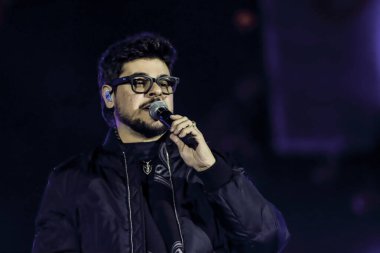 PINHAIS (PR), Brazil 05 / 26 / 2024 - Curitiba Ülke Festivali 'nin sahnesinde, 26 Mayıs 2024 gecesi, Ülke Duo Ze Neto ve Cristiano Sunumu. 