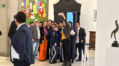 Sao Paulo (SP), Brezilya 05 / 27 / 2024 - Vali Tarcisio de Freitas, 27 Pazartesi günü Palacio dos Bandeirantes 'te, Sao Paulo' daki Sivil Okulları kuran yasa uyarınca