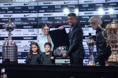 Sao Paulo (SP), Brezilya 05 / 29 / 2024 - Oyuncu Paulinho, Sao Paulo-SP 'deki CT' de 29 Mayıs 2024 sabahı Corinthinas 'a veda basın toplantısı düzenledi.. 