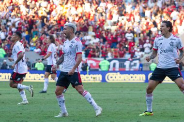 Rio de Janeiro (RJ), 02 / 06 / 2024 - BRASILEIRO / VASCO / FLAMENGO / RJ - Oyuncu Arrascaeta, Vasco ve Flamengo arasında oynanan ve A 2024 Brezilya serisinin 13. turu için geçerli olan maçta golünü kutluyor.