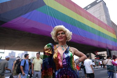 Sao Paulo (SP), 06 / 02 / 2024 - SP / LGBT + PARADE - Drag sanatçısı Salete Campari, 28. Sao Paulo LGBT + Pride Parade, bu Pazar, 2 Haziran 2024 