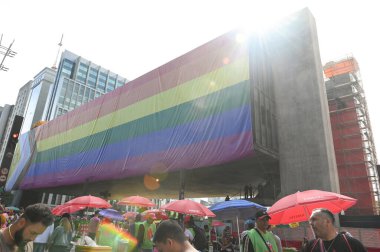 Sao Paulo (SP), Brazil 06 / 02 / 2024 Movement at the 28. LGBT + Pride Parade at the theme: Enough of Negligence and Legislative Retback - LGBT + nüfus hakları için bilinçli olarak oy verin. 