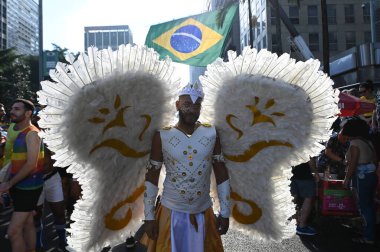 Sao Paulo (SP), Brazil 06 / 02 / 2024 Movement at the 28. LGBT + Pride Parade at the theme: Enough of Negligence and Legislative Retback - LGBT + nüfus hakları için bilinçli olarak oy verin. 