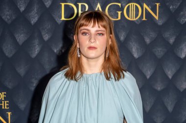 3 Haziran 2024, New York, ABD: Stella McCartney 'nin giydiği Phia Saban Hammerstein Balo Salonu' nda HBO Dragon House 'un galasına katıldı