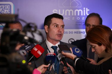 Sao Paulo (SP), 06 / 04 / 2024 - Jader Barbalho Filho ile basın toplantısı - Şehir Bakanı Carlos Vieira, Caixa Economica Federal Başkanı, Rönesans Sao Paulo Hotel 'de. 