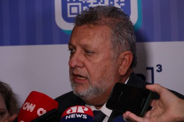 Sao Paulo (SP), 06 / 04 / 2024 - Jader Barbalho Filho ile basın toplantısı - Şehir Bakanı Carlos Vieira, Caixa Economica Federal Başkanı, Rönesans Sao Paulo Hotel 'de. 