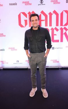 SAO PAULO (SP), 06 / 04 / 2024 - Aktör Rodrigo Lombardi, yönetmen Guel Arraes ve oyuncuların yanı sıra özel konuklarla birlikte 