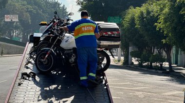 SAO PAULO (SP), Brezilya 06 / 06 / 2024 Kentsel Hareket, Trafik ve Ulaşım Bakanlığı 'ndan bir görev gücü, Muhafız ve Askeri Polis (Başbakan) motosikletleri denetledi