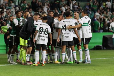 CURITIBA (PR), 06 / 07 / 2024 - Oyuncu Rodrigo Gelado, Coritiba ile Ituano arasında oynanan ve 2024 Brezilya B Serisi Şampiyonası 'nın 9.. 