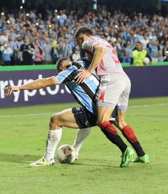 CURITIBA PR, 06 / 08 / 2024 - Gremio ile Estudiantes arasında oynanan maçta Gaston Benedetti, Couto Pereira Stadyumu 'nda grup sahnesinin beşinci turu için geçerli oldu.. 
