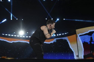 SAO PAULO (SP), 06 / 09 / 2024 - Şarkıcı Junior Lima, Salve o Sul Festivali sırasında, çok sayıda şarkıcının yer aldığı etkinlikte Rio Grande do Sul 'daki selden etkilenenler için kaynak toplanması amaçlanıyor. 