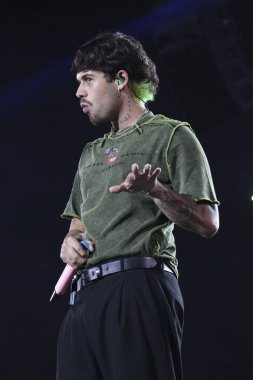 SAO PAULO (SP), Brezilya 06 / 09 / 2024 - Şarkıcı Ze Felipe, Salve o Sul Festivali sırasında, çok sayıda şarkıcının yer aldığı etkinlikte Rio Grande do Sul 'daki selden etkilenenler için kaynak toplanması amaçlanıyor