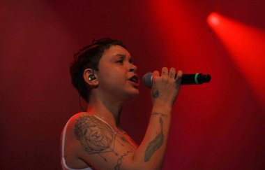 Rio de Janeiro (RJ), 06 / 08 / 2024 - 1974 yılında kaydedilen tarihi albüm Elis ve Tom, gelecek yıl sahne sanatçıları Daniel Jobim ve Kell Smith 'i bir araya getirecek özel bir kutlamayla 50 yaşına giriyor. 