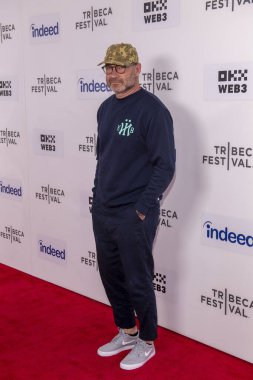 09 Haziran 2024, New York, ABD: Liev Schreiber, SVA Tiyatrosu 'nda düzenlenen 2024 Tribeca Festivali sırasında 