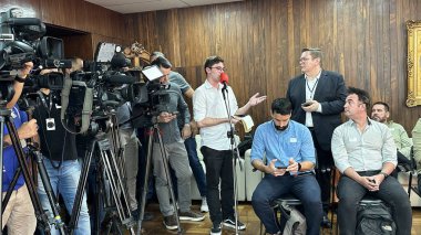 SAO PAULO (SP), Brezilya 11 / 06 / 2024 Sao Paulo Şehir Konseyi Başkanı Milton Leite, organize suç ve Ricardo Nunes Belediye Başkan Yardımcısı 'nın tanımı hakkında noktaların netleştirilmesini amaçlayan basın toplantısında