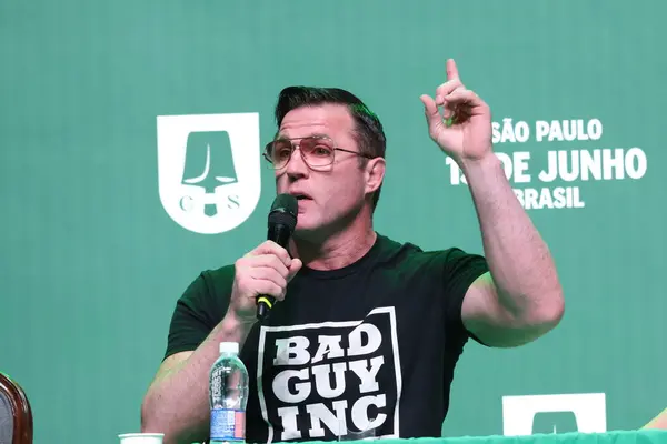 stock image Sao Paulo (SP), Brazil 06/12/2024 - The fighter Chael Sonnen during the press conference and face of the Spaten Fight Night fight between Anderson Silva x Chael Sonnen who face each other on the day (15 )