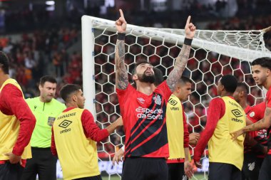 CURITIBA (PR) 13 / 06 / 2024, FOOTBALL / BRAZILIAN CHAMPIONSHIIP SERIES A / ATHLETICO / CRICIUMA - Athletico-PR 'dan Oyuncu Mastriani, Brezilya Serisi A Şampiyonası' nın 8. raundunda attığı golü kutluyor.