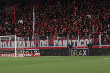 CURITIBA (PR) 13 / 06 / 2024, FOOTBALL / BRAZILIAN CHAMPIONSHIIP SERIES A / ATHLETICO / CRICIUMA - Brezilya Serisi A Şampiyonası 'nın 8. turunda Atletico ve Criciuma arasında oynanan karşılaşmada taraftarlar 