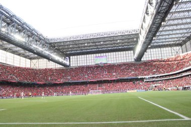 CURITIBA (PR), 06 / 16 / 2024 - Curitiba kentindeki Ligga Arena 'da düzenlenen Campeonato Brasileiro Serie A' nın 9. turu için geçerli olan Athletico ve Flamengo arasında oynanan karşılaşmada atış. 