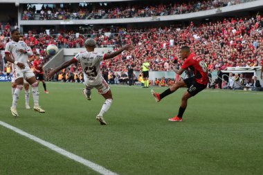 CURITIBA (PR), 06 / 16 / 2024 - Oyuncu Wesley, Ligga Arena 'da düzenlenen Brezilya Şampiyonası Serisi A' nın 9. turu için geçerli olan Athletico ve Flamengo arasında oynanan maçta. 