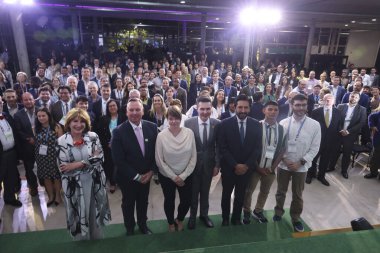 Sao Paulo (SP), 06 / 18 / 2024: Katrin Stjernfeldt Jammeh, Malm Belediye Başkanı ve İsveç Cumhurbaşkanı, ICLEI Sürdürülebilirlik Yerel Yönetimleri, Ana Ciuti, Buenos Aires Uluslararası İlişkiler Bakanı, Arjantin. 