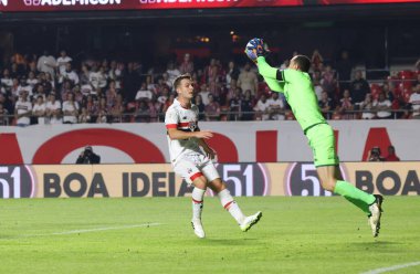 Sao Paulo (SP), 06 / 19 / 2024: Sao Paulo ile Cuiaba arasında oynanan maçta oynayan oyuncu Giuliano Galoppo, A 2024 Brezilya Şampiyonası 'nın 10. turu için geçerli, Morumbis Stadyumu' nda düzenlendi.. 
