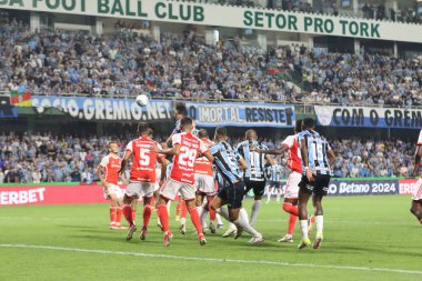 CURITIBA (PR), 06 / 22 / 2024: Thiago Maia, Gremio ile Internacional arasında oynanan karşılaşmada Brezilya Serisi A Şampiyonası 'nın 11. turu için geçerli oldu.. 