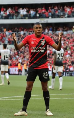 CURITIBA (PR), 06 / 23 / 2024: Atletico ve Corinthians arasında oynanan ve Brezilya Serisi A Şampiyonası 'nın 11. turu için geçerli olan maçta Christian golünü kutluyor. 