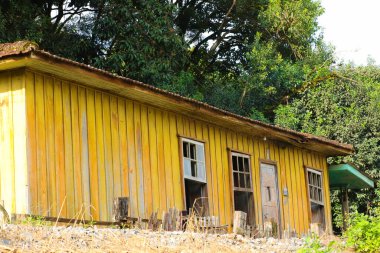 ALMIRANTE TAMANDARE (PR) 06 / 26 / 2024: Tamandare Markisi onuruna Almirante Tamandare şehri, Brezilya Donanması 'nın amiral ve koruyucusu. 