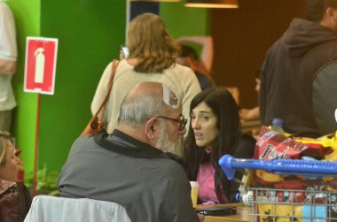 Natal (RN), 07 / 01 / 2024: Bu Pazartesi günü erken saatlerde İspanya 'dan Uruguay' a giden 325 yolcuyla birlikte bir Air Europa uçağı, türbülanstan sonra 02: 32 sıralarında Natal RN havaalanına acil iniş yaptı..