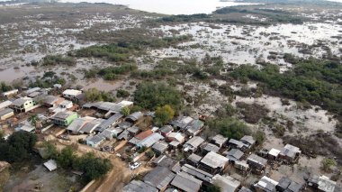 Porto Alegre (SC), Brezilya 07 / 03 / 2024 Devleti harap eden tarihi selden 60 gün sonra, Rio Grande do Sul adaları kritik bir durumda.