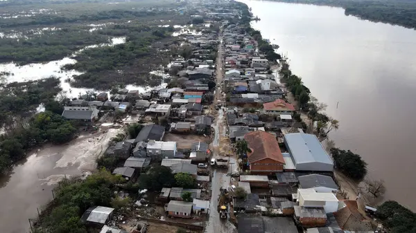 stock image Porto Alegre (RS), Brazil 07/03/2024  Sixty days after the historic flood that devastated the state, the region of the islands of the capital of Rio Grande do Sul remains in a critical situation