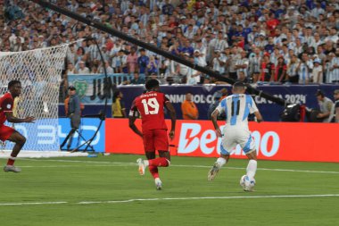 Copa America Yarı Finali: Arjantin Kanada 'ya karşı. 9 Temmuz 2024, Doğu Rutherford, New Jersey: Nicolas Alejandro Tagliafico Arjantinli, Arjantin ve Kanada arasında oynanan futbol maçı sırasında 2024 Copa America Şampiyonası 'nın yarı finali için geçerlidir.