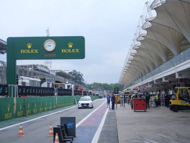SAO PAULO (SP), Brezilya 07 / 10 / 2024 - FIA 'nın ana Dayanıklılık kategorisi olan Rolex 6 Saat Interlagos' ta yarışacak takımların hazırlanması sırasında hareket.
