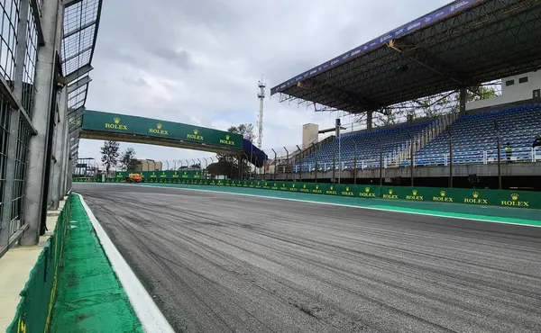 stock image SAO PAULO (SP), Brazil 07/10/2024 - Movement during the preparation of the teams that will compete in the Rolex 6 Hours of Interlagos, the FIA's main Endurance category.