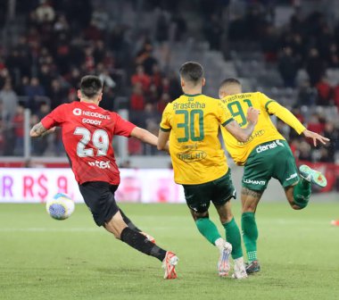 CURITIBA (PR), 07 / 13 / 2024 - COPA DO BRASIL / ATHLETICO / YPIRANGA - Oyuncu Leo Godoy, Athletico-GO ve Ypiranga arasında oynanan karşılaşmada, Copa do Brasil 'in üçüncü turu için geçerli, geri dönüş maçı, Curitiba kentindeki Ligga Arena' da yapıldı.