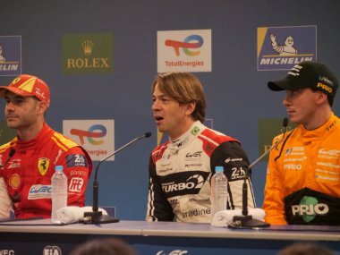 SAO PAULO (SP), 07 / 12 / 2024 - Brezilyalı sürücüler Augusto Farfus (Team WRT BMW) ve Nicolas Costa (United Autosports McLaren), FIA 'nın Interlagos Racetrack' teki ana dayanıklılık etkinliği olan WEC 6horas de Sao Paulo 'daki basın toplantısında