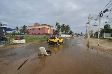 EXTREMOZ (RN), 07 / 12 / 2024 - Bölgeye yağan sağanak yağış nedeniyle, Jenipabu plajına hem Jenipabu yolu üzerinden hem de Rio Grande do Norte 'nin aşırı kuzey kıyısındaki Santa Rita plajı üzerinden ulaşılabilir..