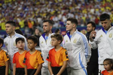 Copa America 2024 Final: Arjantin Kolombiya 'ya karşı. 14 Temmuz 2024, Miami, Florida, ABD: Arjantin ve Kolombiya arasındaki futbol maçında Arjantin Messi Miami 'deki Hard Rock stadyumunda Copa America şampiyonası finali için geçerlidir.