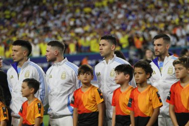 Copa America 2024 Final: Arjantin Kolombiya 'ya karşı. 14 Temmuz 2024, Miami, Florida, ABD: Arjantin ve Kolombiya arasındaki futbol maçında Arjantin Messi Miami 'deki Hard Rock stadyumunda Copa America şampiyonası finali için geçerlidir.