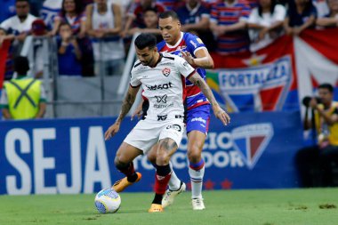 Fortaleza (CE), 07 / 17 / 2024 - Fortaleza EC X Vitoria FC - William Lepoo ve Titi Fortaleza CE 'deki Arena Castelao maçında. 