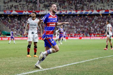 Fortaleza (CE), Brezilya 07 / 17 / 2024 - Fortaleza EC X Vitoria FC - Pochettino, Arena Castelao 'daki maçta Fortaleza' nın ikinci golünü kutluyor 