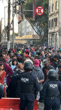 Sao Paulo (SP), 07 / 19 / 2024 - POLICE / TRAFFICKERS / CRACOLANDIA - Cracolandia 'da uyuşturucu kaçakçılarını ve mahkemelerce aranan kişileri tespit etmek için Polis Büyük Operasyonu, 19 Temmuz Cuma günü Sao Paulo' nun merkezinde.