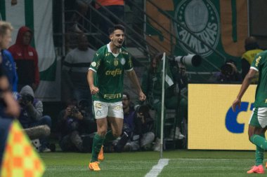 Sao Paulo (SP), 07 / 20 / 2024 - BRASILEIRO / PALMEIRAS vS CRUZEIRO - Flaco Lopez, Brezilya Şampiyonası 'nın 18. turu için geçerli olan Palmeiras ve Cruzeiro arasındaki maçta 20 Temmuz 2024 gecesi golünü kutluyor..