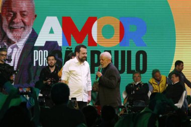 SAO PAULO (SP), 07 / 20 / 2024 - POLITICA-SP - Cumhurbaşkanı Lula ve Guilherme Boulos 'un bu Cumartesi (20), Brezilya' nın Sao Paulo kentindeki Sao Paulo belediye başkanlığına adaylıklarını koydukları sırada.